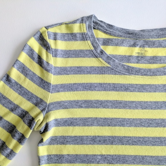 3/$15🌷GAP Stripe Citron Gray Crewneck Tee - Picture 3 of 8